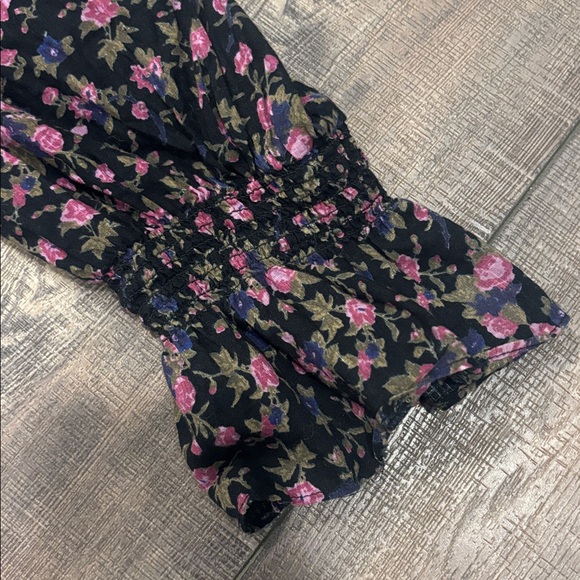 Free People Meant To Be blouse Black Floral - Picture 7 of 10